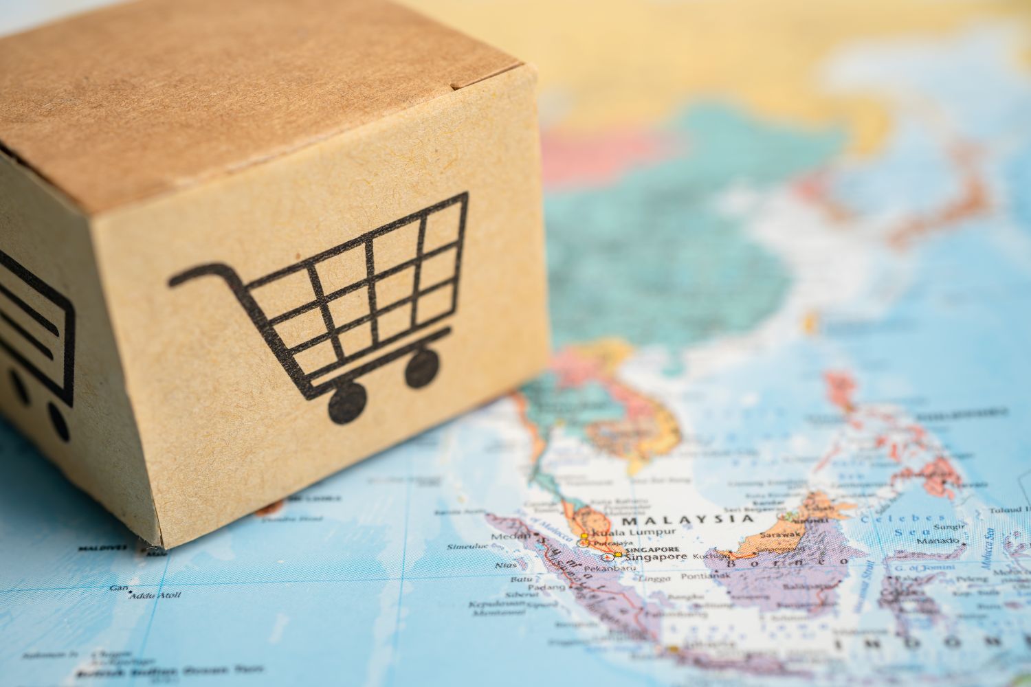 Tips for successfully shopping for products from abroad and ensuring you receive the actual items.